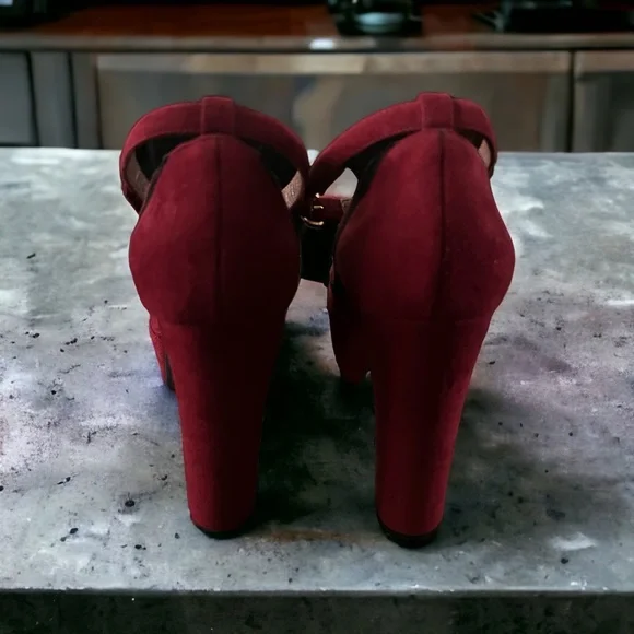 💖 Stunning Marni Suede Platform Heels 💖 - Picture 3 of 3